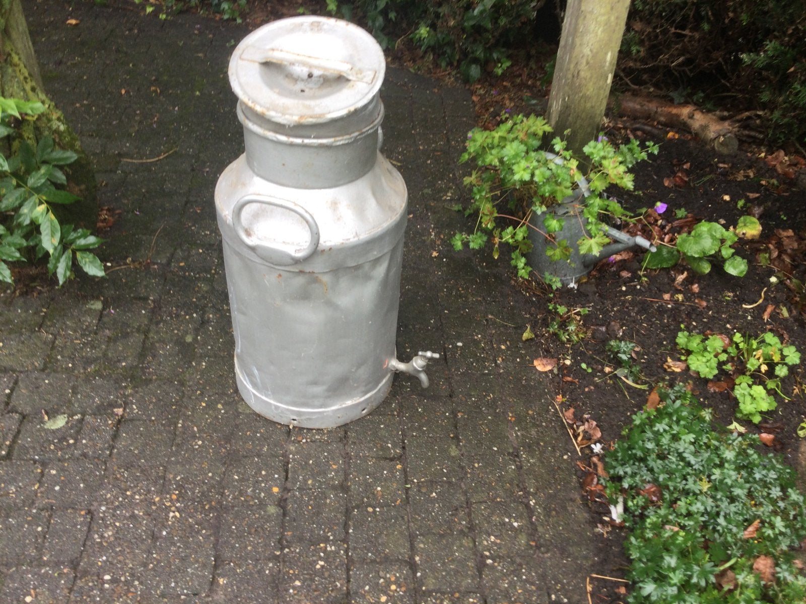 Melkbus met kraan(regio Arnhem, Ophalen, Gebruikt