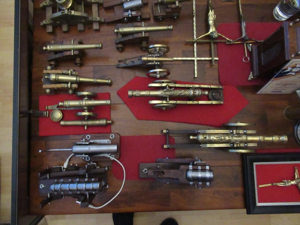 Militaire Miniatuur kanonnen op schaal, Verzamelen, Ophalen, Landmacht, Nederland, Miniatuur of Beeldje