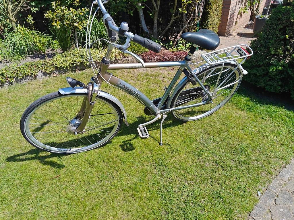 Te koop batavus herenfiets, Fietsen en Brommers, Fietsen | Heren | Herenfietsen, Gebruikt, Versnellingen, Batavus, Ophalen of Verzenden