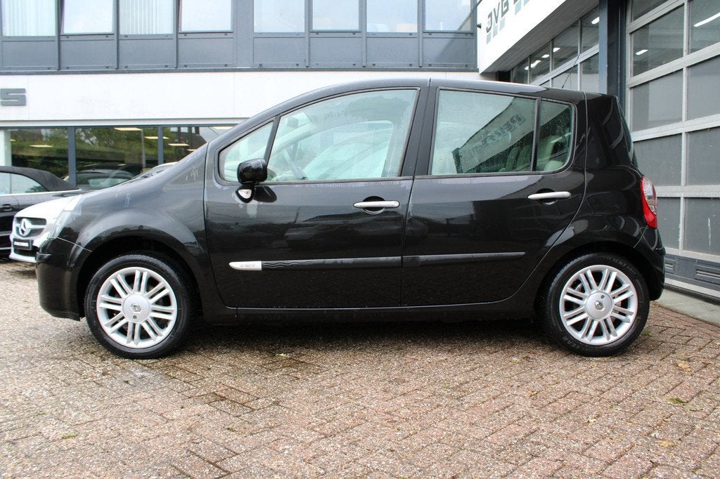 Renault Modus 1.6-16V Initiale, Auto's, Renault, Voorwielaandrijving, 15 km/l, 4 cilinders, 550 kg