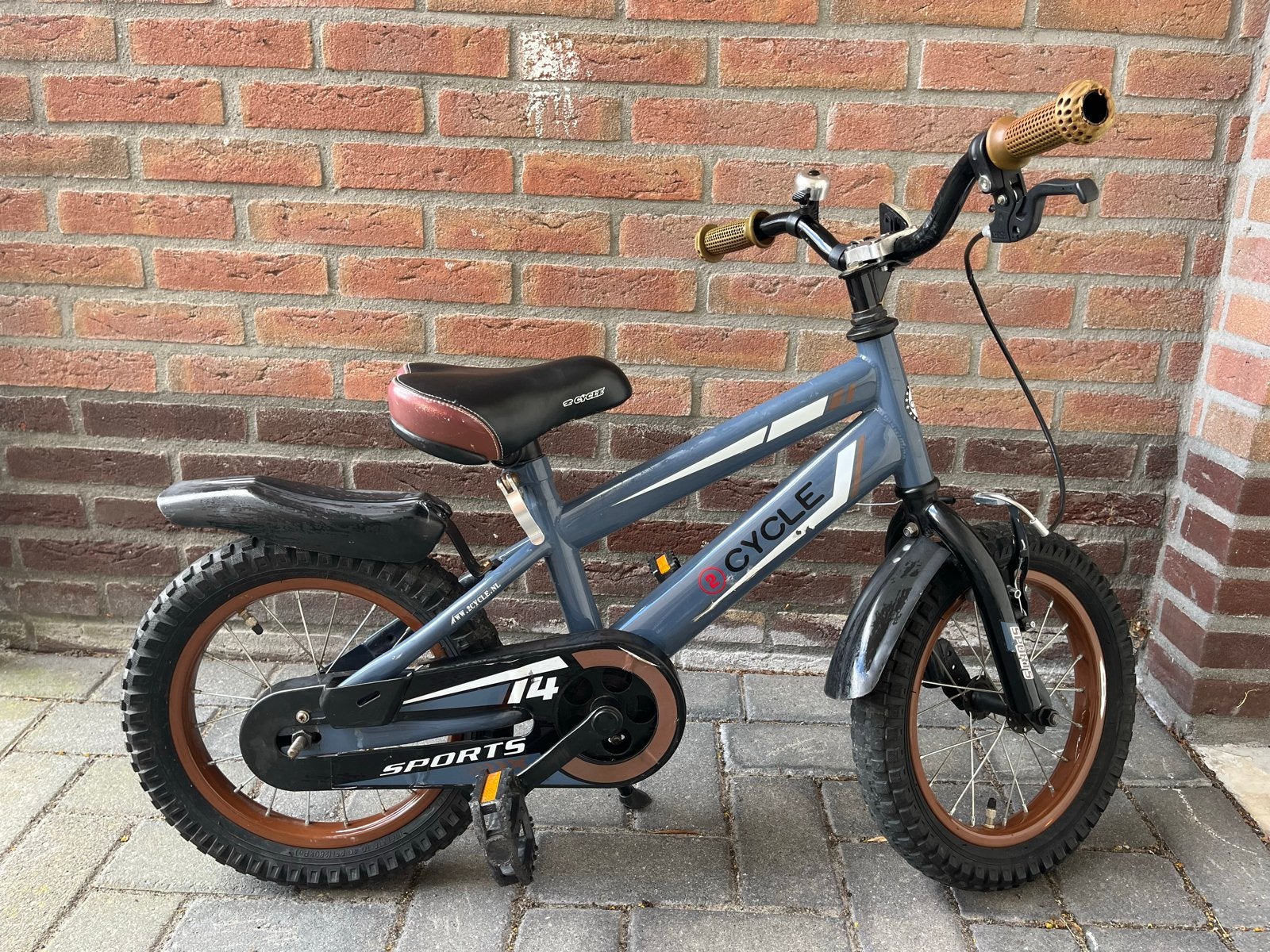 Stoere 2Cycle kinderfiets (14 inch), Ophalen, Gebruikt, Terugtraprem, Minder dan 16 inch