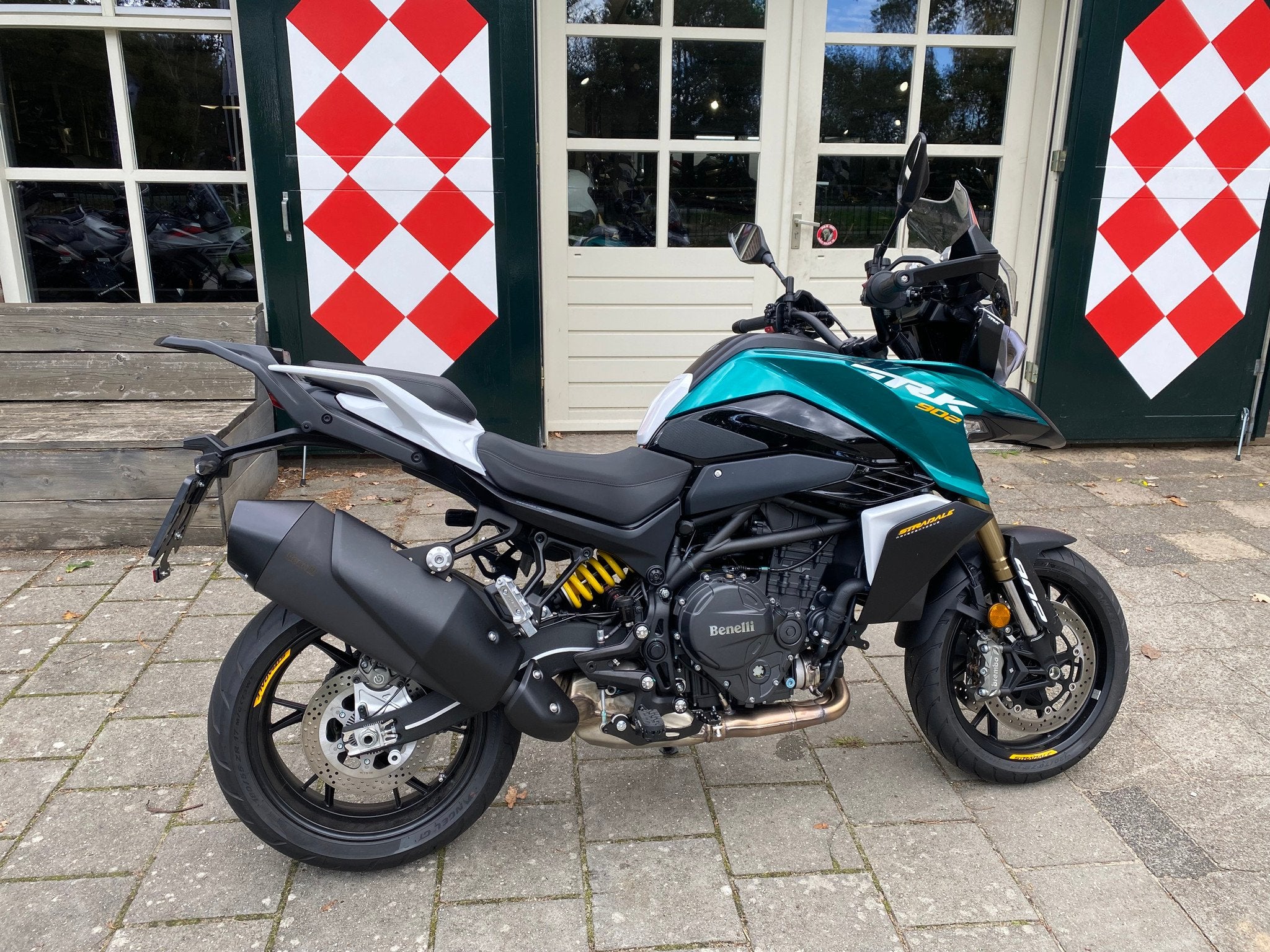 Benelli TRK 902 STRADALE ABS (bj 2026), Nieuw, Strada Fornace Vecchia 30
61122  Pesaro, IT, Bedrijf, Support@benelli.com