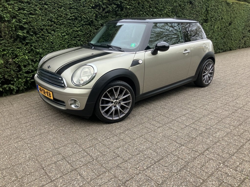 MINI Mini 1.6 Cooper Chili (bj 2007), Gebruikt, 750 kg, 4 cilinders, 4 stoelen