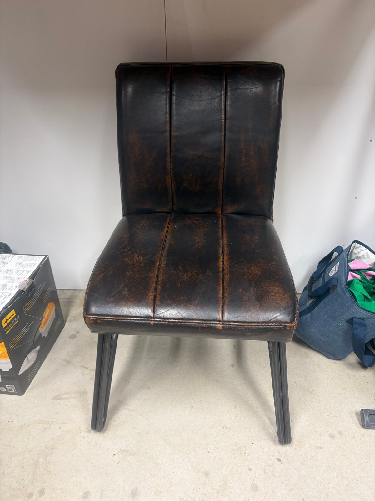 Industriële eetkamer stoelen Arvy, Huis en Inrichting, Stoelen, Ophalen, Overige materialen, Gebruikt, Bruin