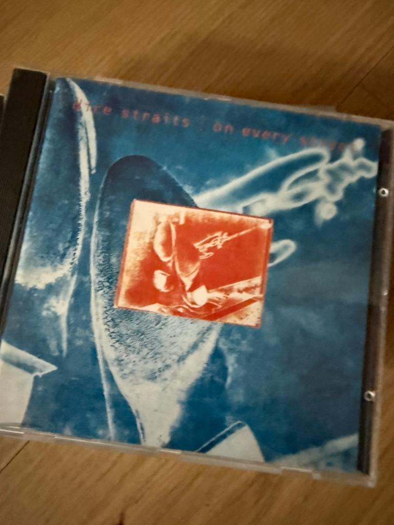 Cd dire straits on every street, Ophalen of Verzenden, Zo goed als nieuw, Poprock