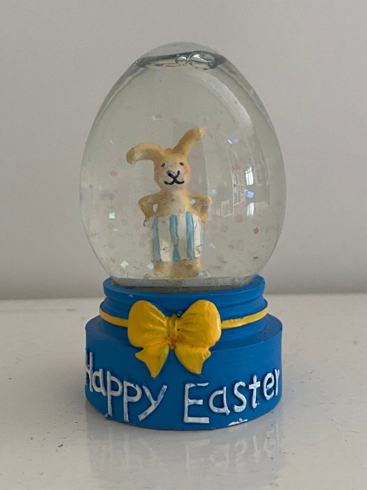 Schudbol Happy Easter 7 cm, Diversen, Pasen, Ophalen, Zo goed als nieuw