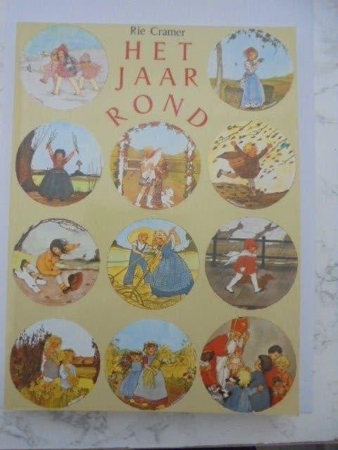Het jaar rond/Rie Cramer, Boeken, Ophalen of Verzenden, Zo goed als nieuw, Rie Cramer, Fictie algemeen