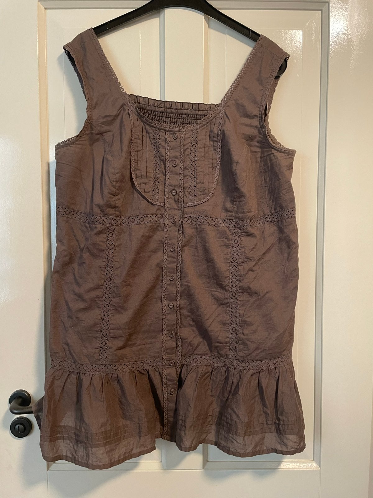 100% katoen Mouwloze tuniek met knoopjes en ruches - Maat 48, Ophalen of Verzenden, Zo goed als nieuw, Maat 46/48 (XL) of groter