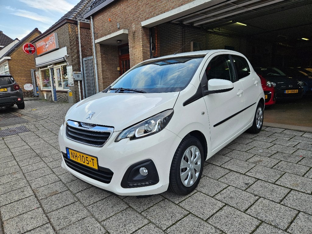 Peugeot 108 1.0 12V E-vti 51KW 5DR 2017 Wit, Voorwielaandrijving, Stof, 4 stoelen, Wit