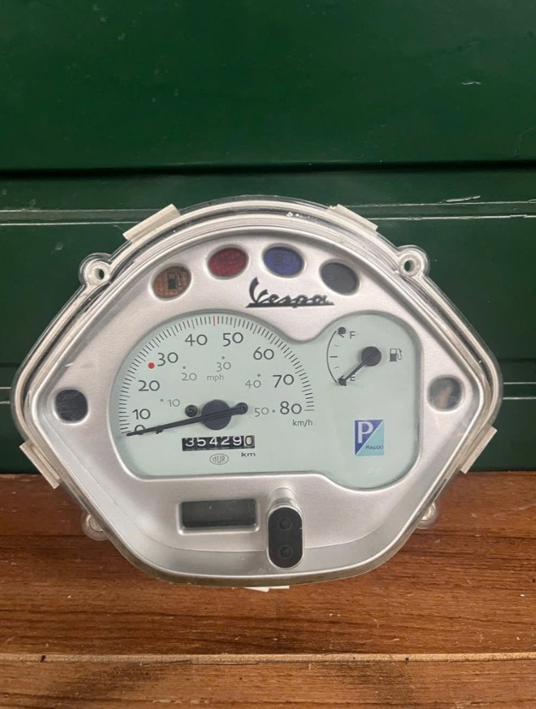 Originele Vespa LX snelheidsmeter / kilometerteller, Ophalen of Verzenden, Nieuw, Overige typen, Vespa