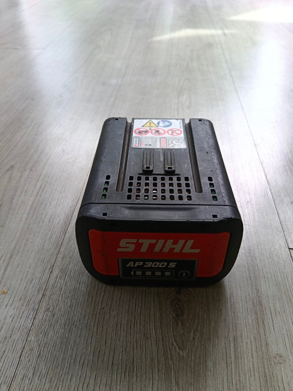 Stihl AP 300 S Accu zo goed als nieuw, Ophalen of Verzenden, Zo goed als nieuw