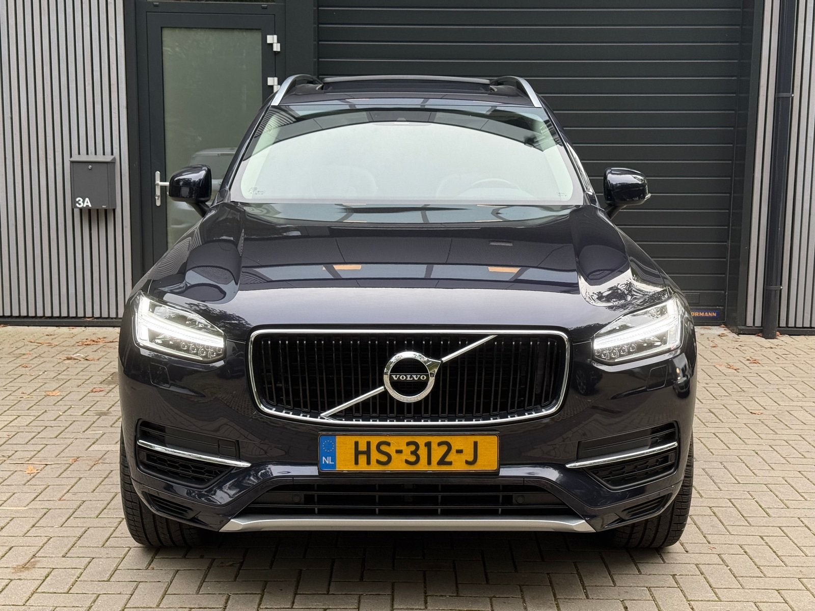 Volvo XC90 2.0 T8 Twin Engine AWD Momentum (bj 2015), Auto's, Gebruikt, 4 cilinders, 1969 cc, Blauw