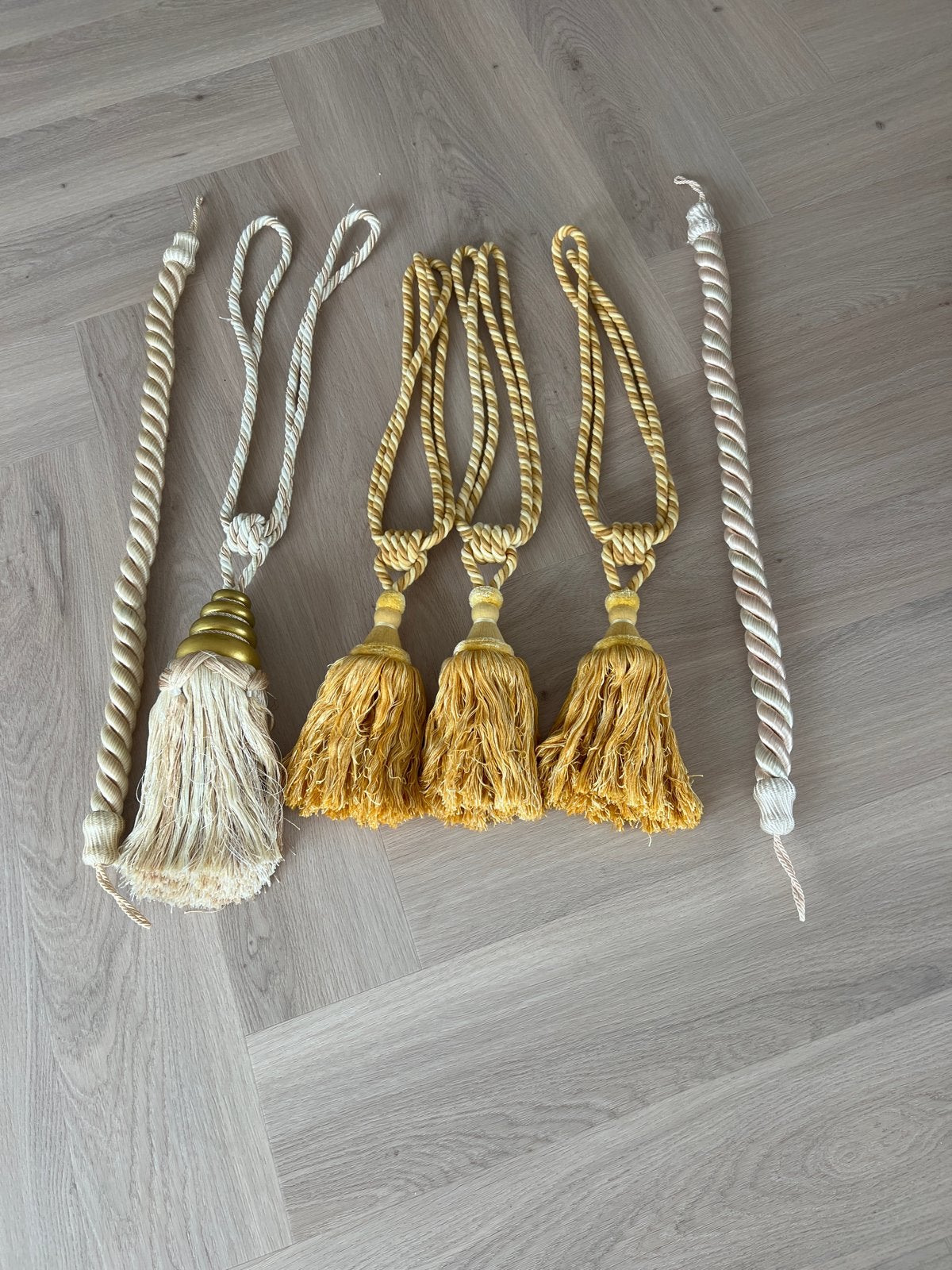 Gordijnkwasten en koorden - Beige en Goudkleurig, Ophalen, Gebruikt, Beige, Overige typen