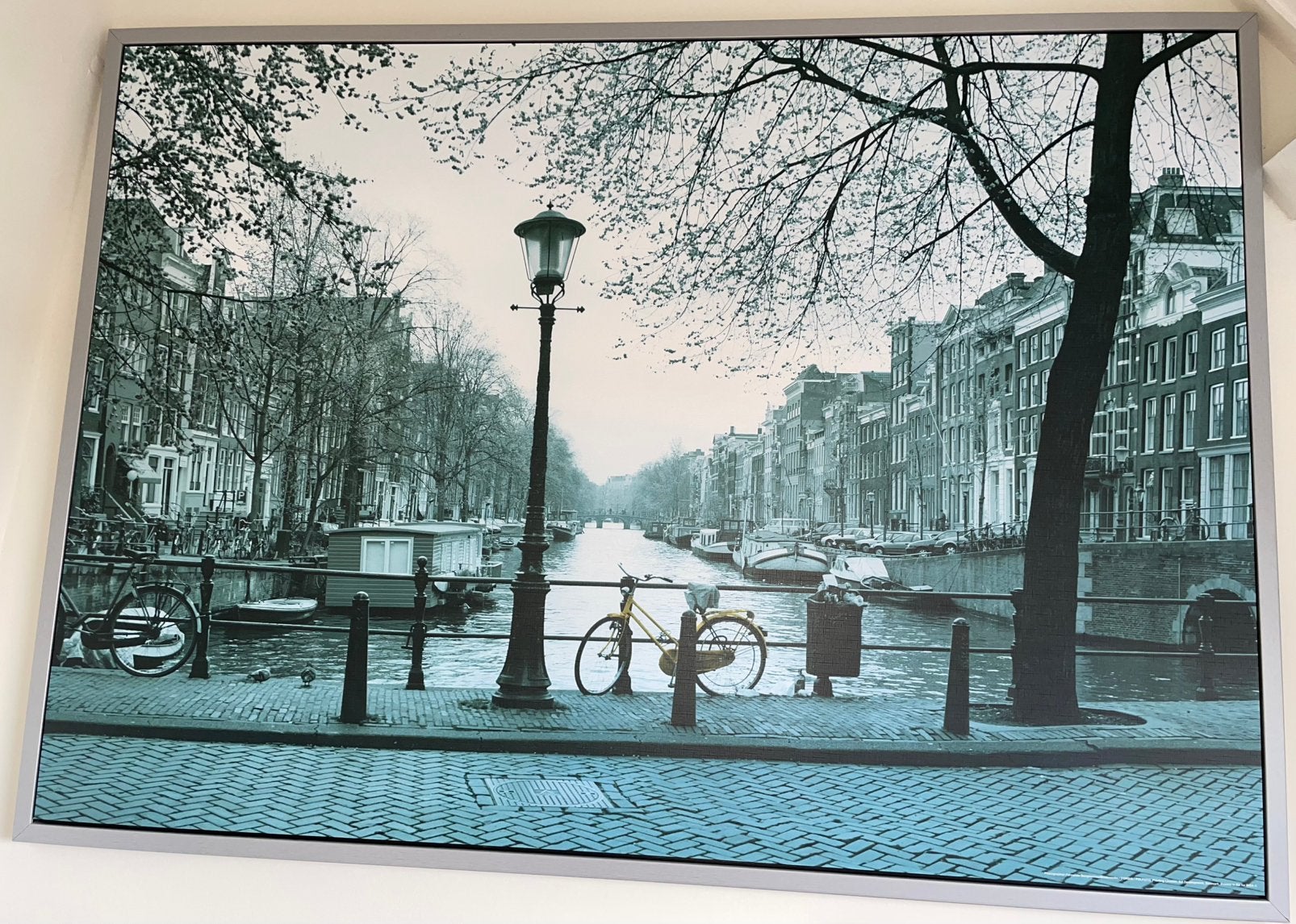 Grote Amsterdamse Gracht Foto Poster gele fiets 140x100cm, Ophalen