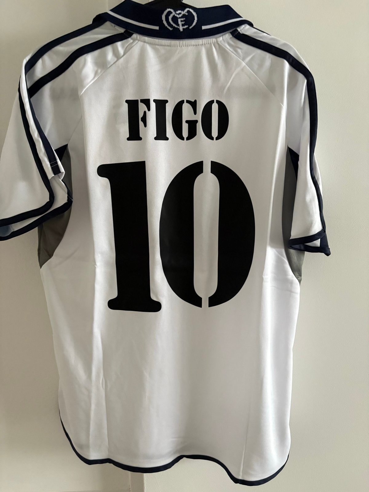 Retro Real Madrid Luis Figo shirt - Maat Large Adidas, Maat 52/54 (L), Wit, Nieuw, Ophalen of Verzenden