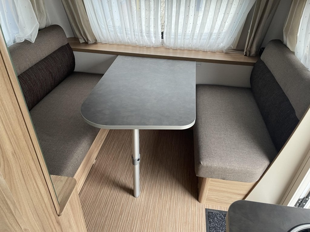 Eriba Feeling 442 Mover, vloerverwarming, Caravans en Kamperen, Overige typen, Standaardzit, Bedrijf, Tot en met 3