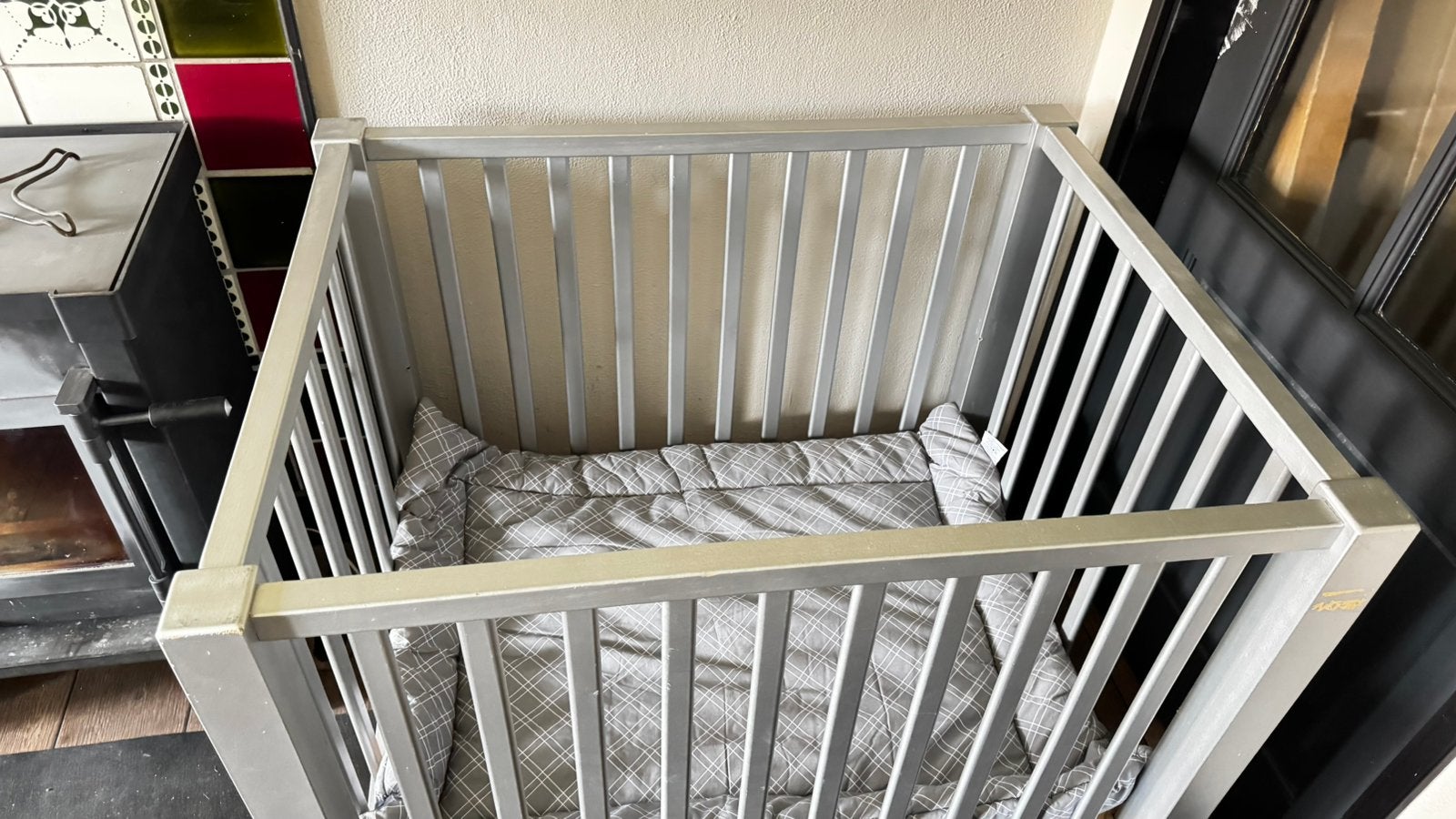 Verstelbare babybox met kleed, Ophalen, Gebruikt, Rechthoekig, In hoogte verstelbaar