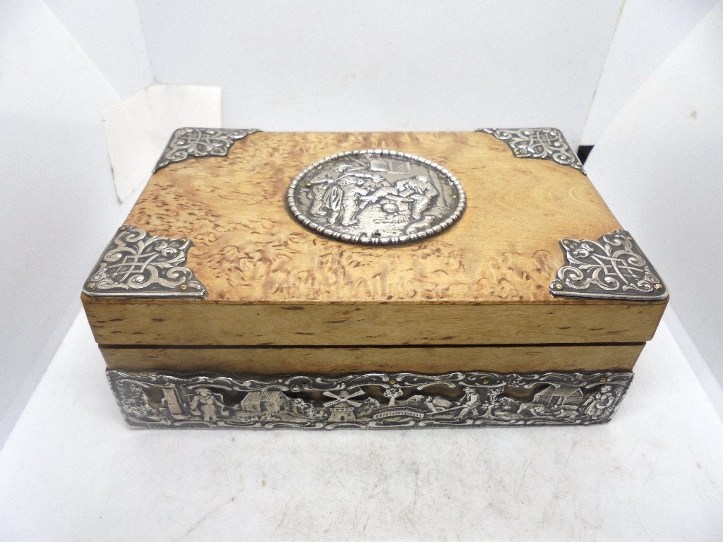 wortelnoten kistje met zilver oud hollands beslag, Ophalen of Verzenden, Zilver
