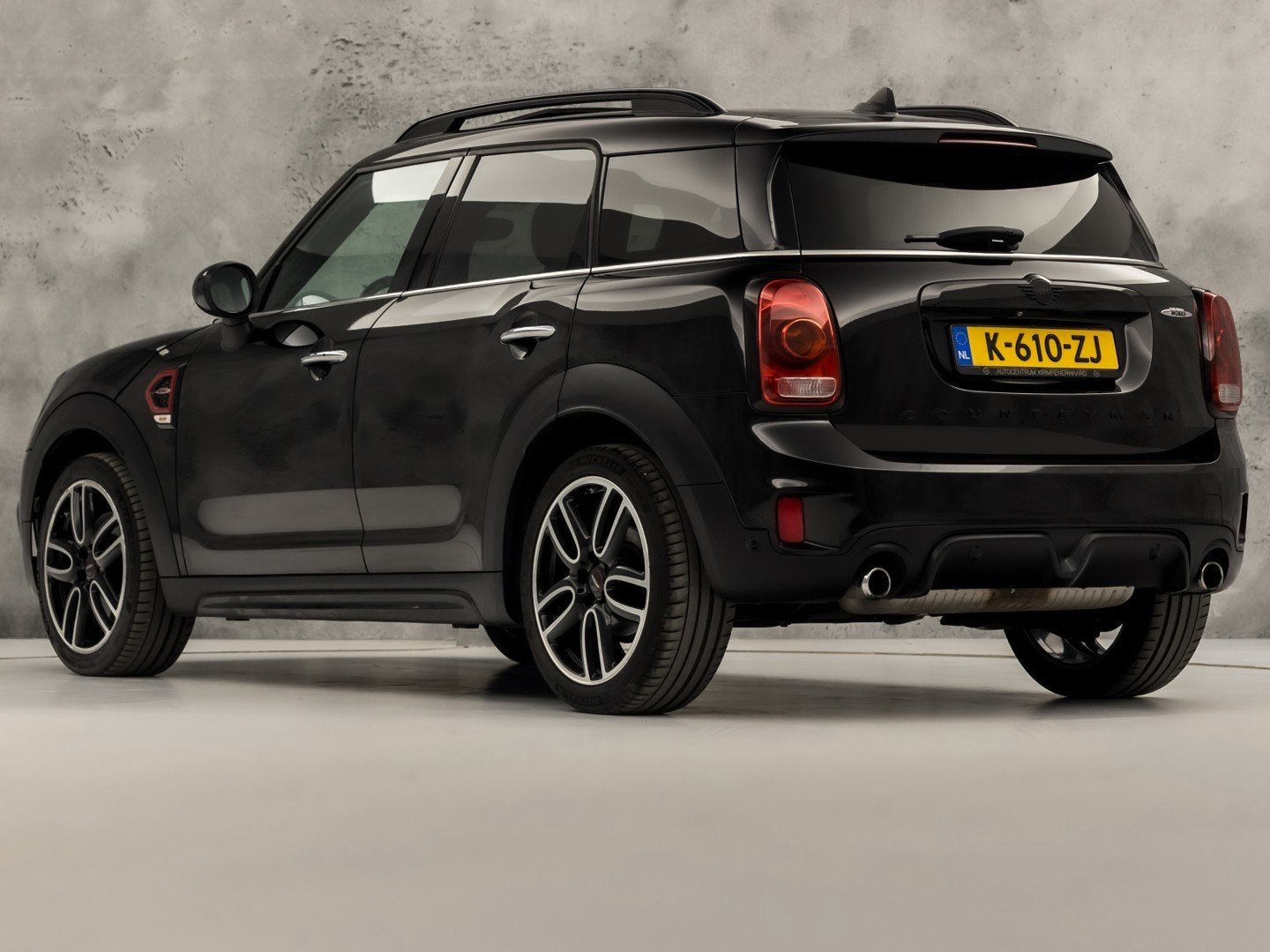MINI Countryman 2.0 Cooper S John Cooper Works Chili 192Pk A, Gebruikt, Euro 6, 1435 kg, Zwart
