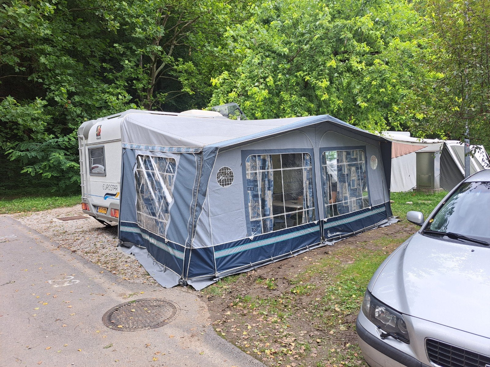 Isabella Ambassador 2504 Omloop 950 voortent - Gebruikt, Ophalen