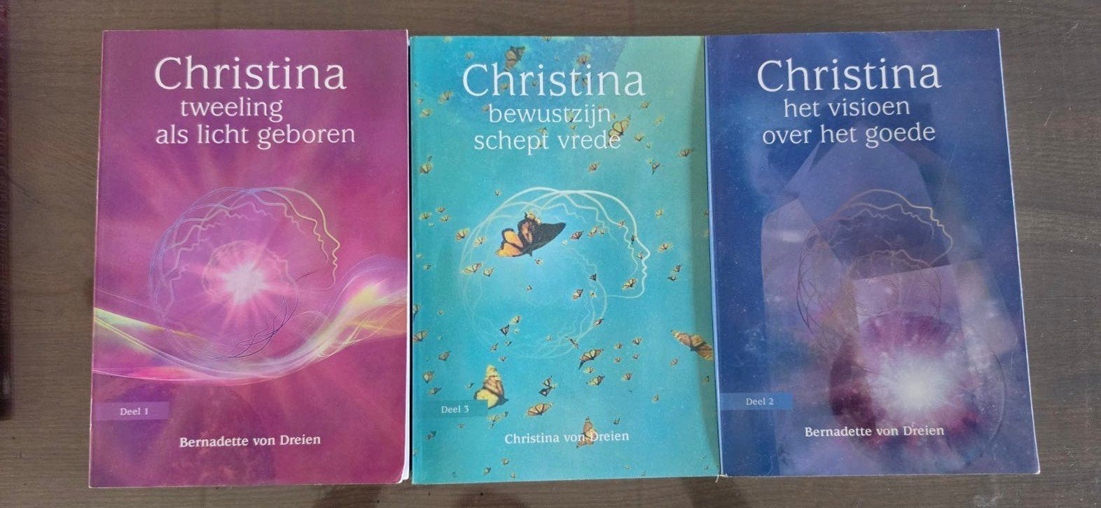 Christina boekenreeks - Bernadette von Dreien (3 delen), Ophalen of Verzenden, Zo goed als nieuw, Bernadette von Dreien, Spiritualiteit algemeen