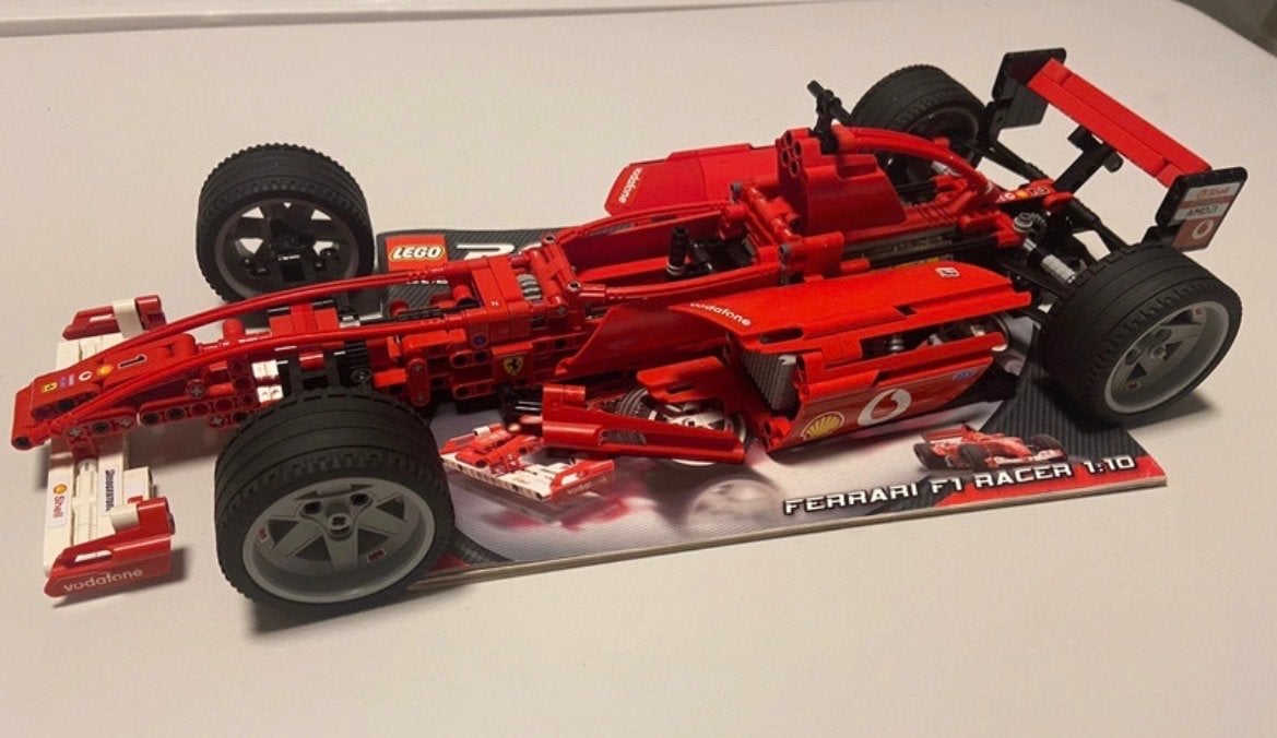 Lego Technic Ferrari F1 Racer 1:10 - Compleet, Lego, Ophalen of Verzenden, Zo goed als nieuw, Complete set