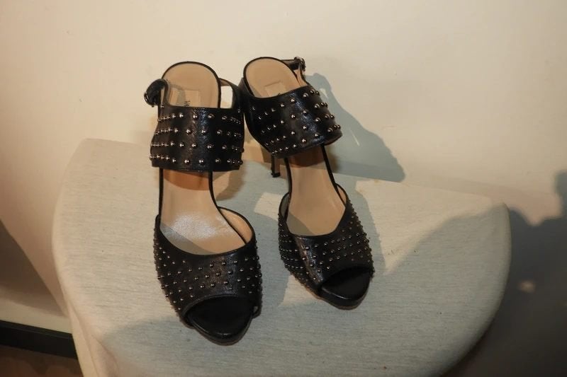 Valentino leren sandalen zwart bewerkt met studs 38.5, Verzenden, Zwart, Sandalen of Muiltjes, Valentino Garavani