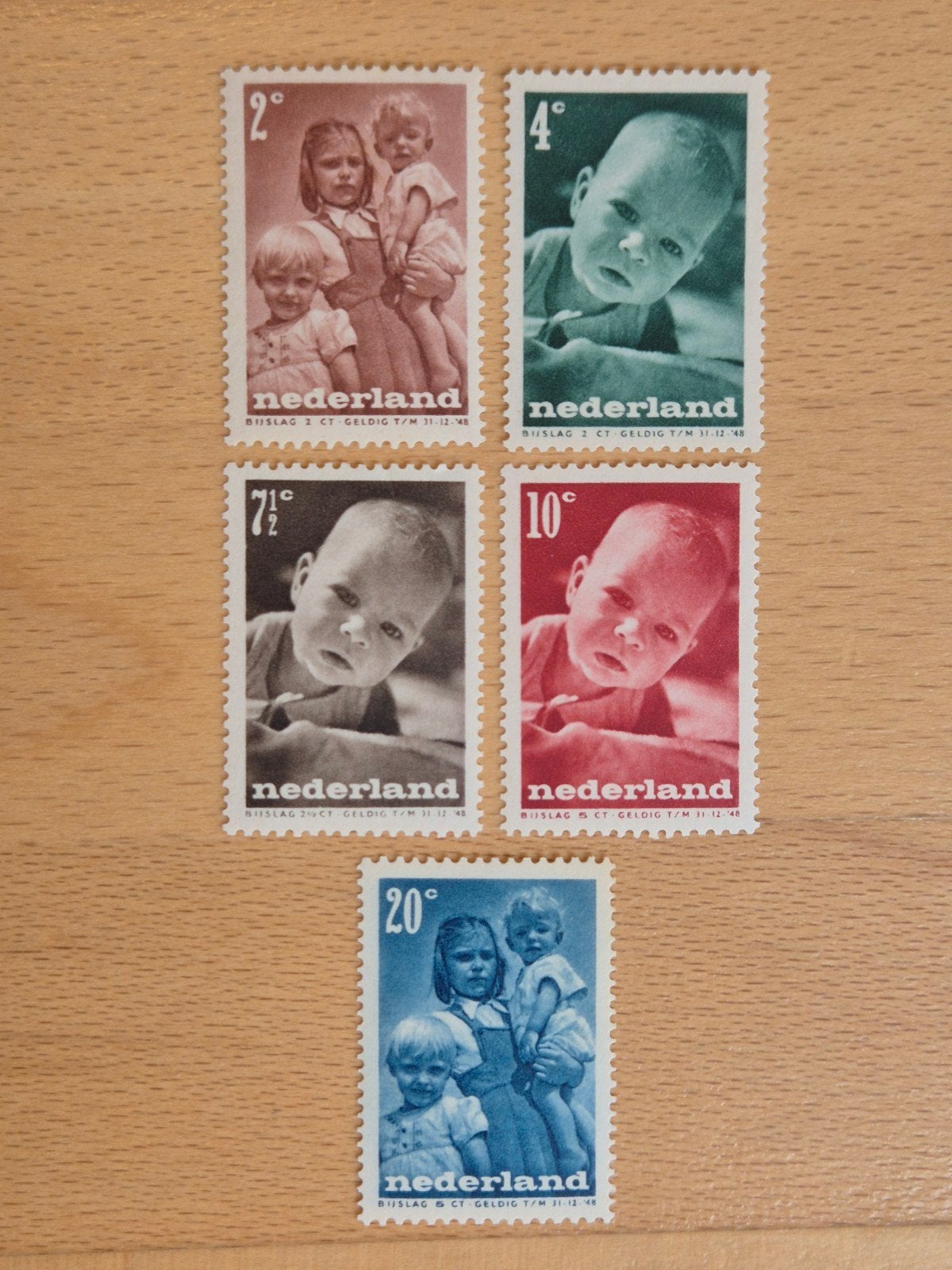 Nederland 1947 kinderpostzegels, Postzegels en Munten, Postzegels | Nederland, Ophalen of Verzenden, Na 1940, Postfris