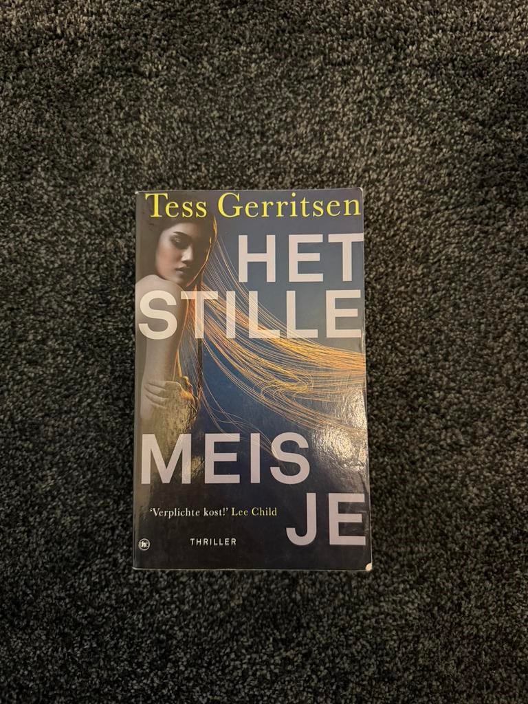 Het stille meisje, Tess Gerritsen, Ophalen of Verzenden, Zo goed als nieuw, Nederland