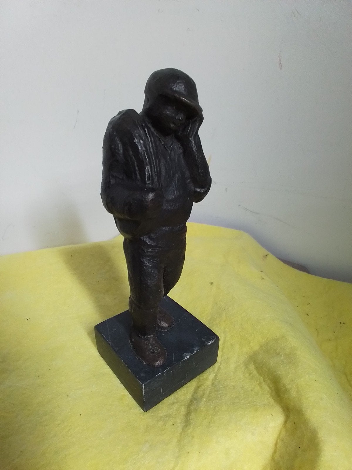 15481 mooi bronze beeld Electricien hoog 145mm, Ophalen of Verzenden