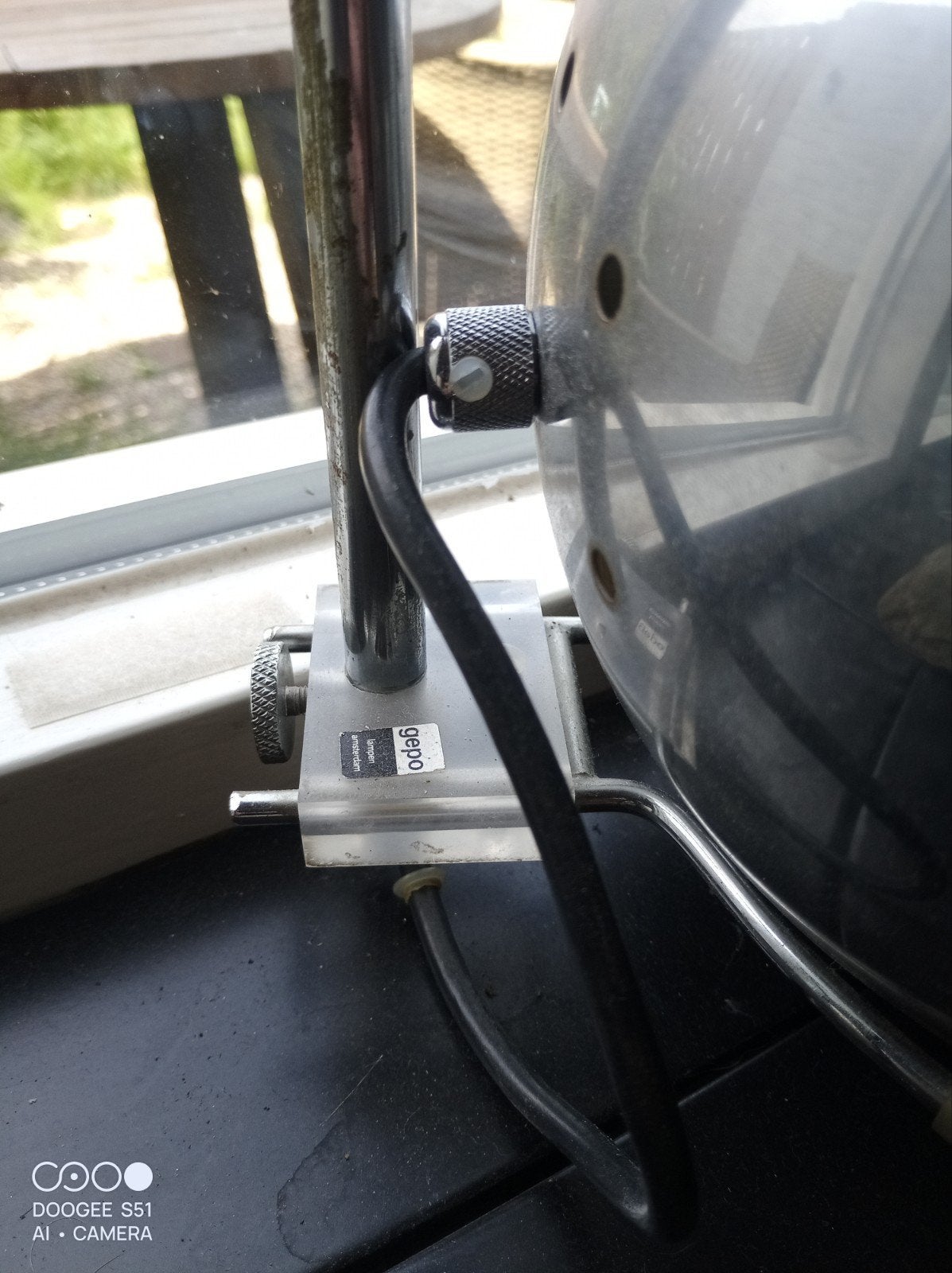 Gepo lamp, Ophalen