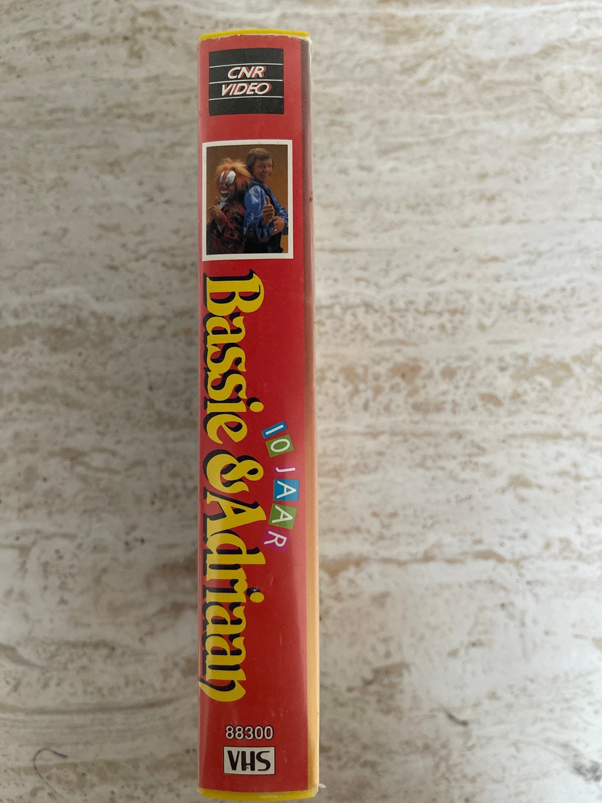 CNR VHS - 10 Jaar Bassie & Adriaan, Cd's en Dvd's, Gebruikt, Alle leeftijden, Kinderprogramma of -film, VHS