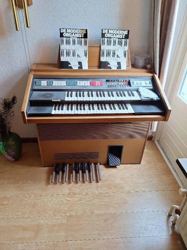Te Koop  Solina orgel, Muziek en Instrumenten, Orgels, Ophalen, Gebruikt, 2 klavieren, Orgel