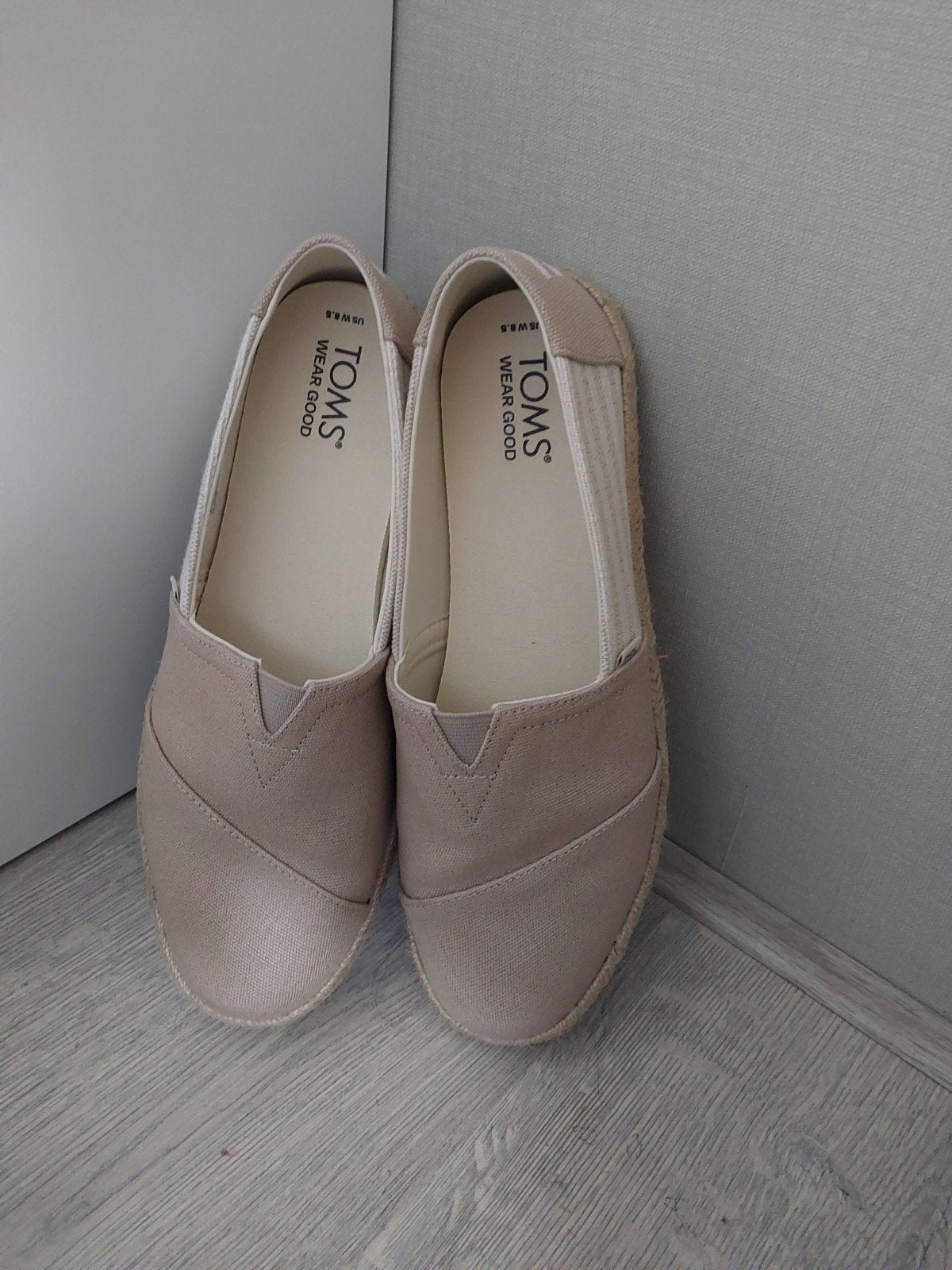 Toms schoenen maat 39, Kleding | Dames, Schoenen, Ophalen, Zo goed als nieuw, Sneakers of Gympen