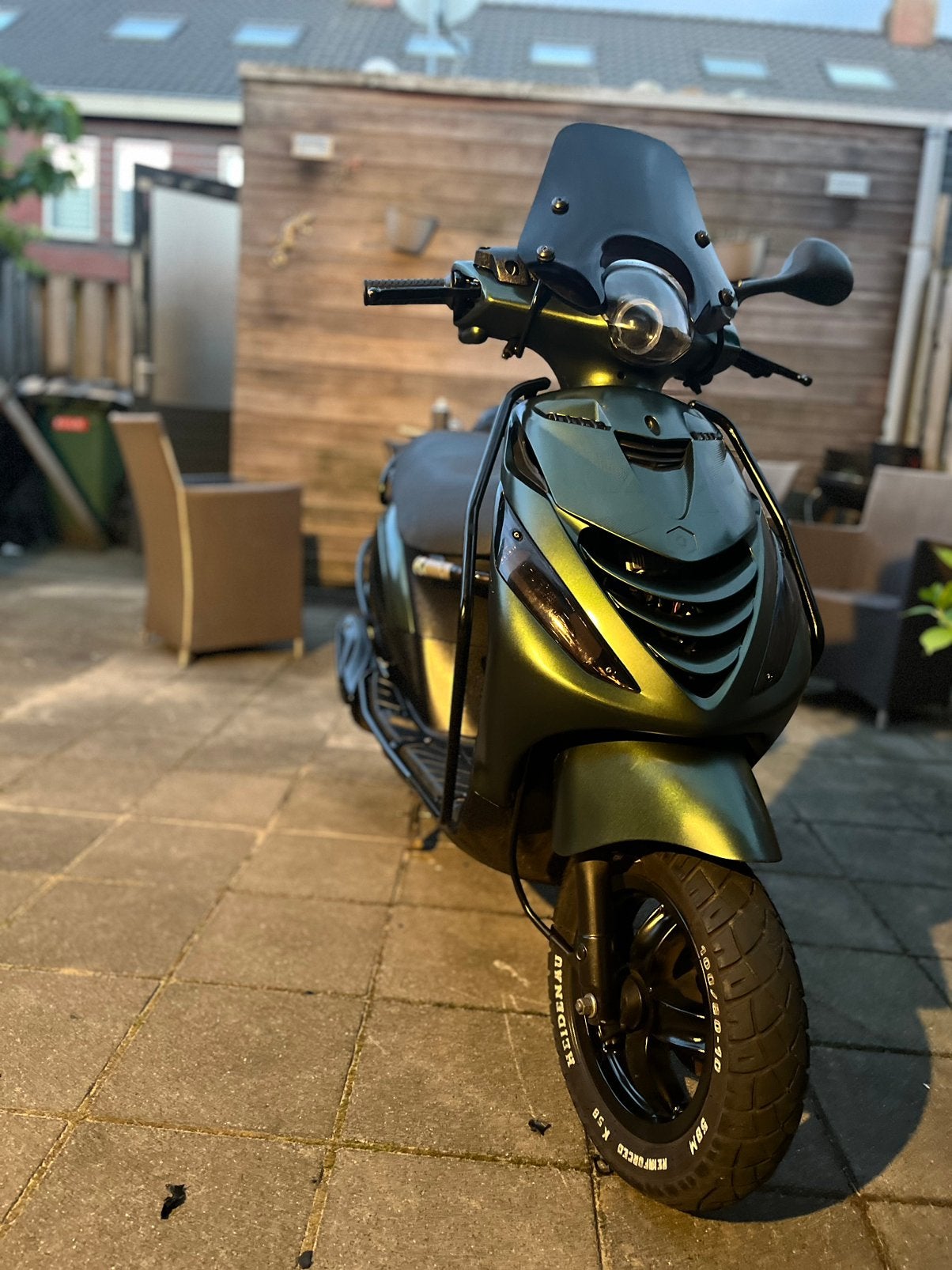 Piaggio zip 50cc 2v, Fietsen en Brommers, Scooters | Piaggio, Ophalen of Verzenden, Zo goed als nieuw, Benzine, Zip