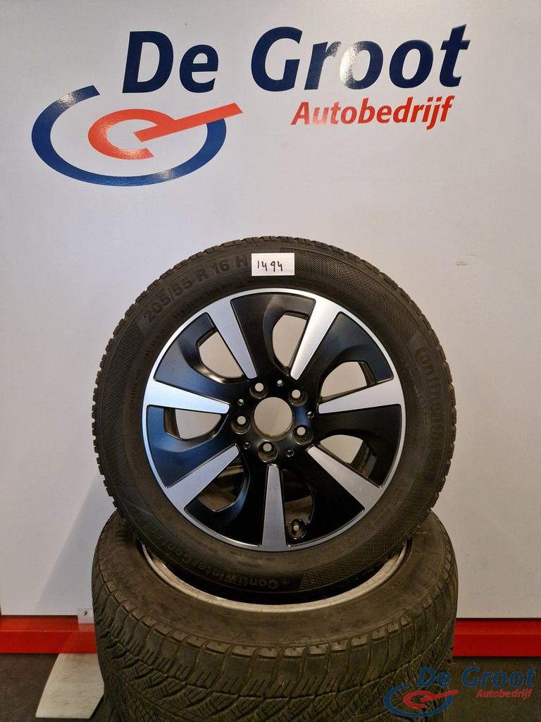 Winterwielen / winterbanden Mercedes CLA 205/55/16, Ophalen, Gebruikt, -, Banden en Velgen