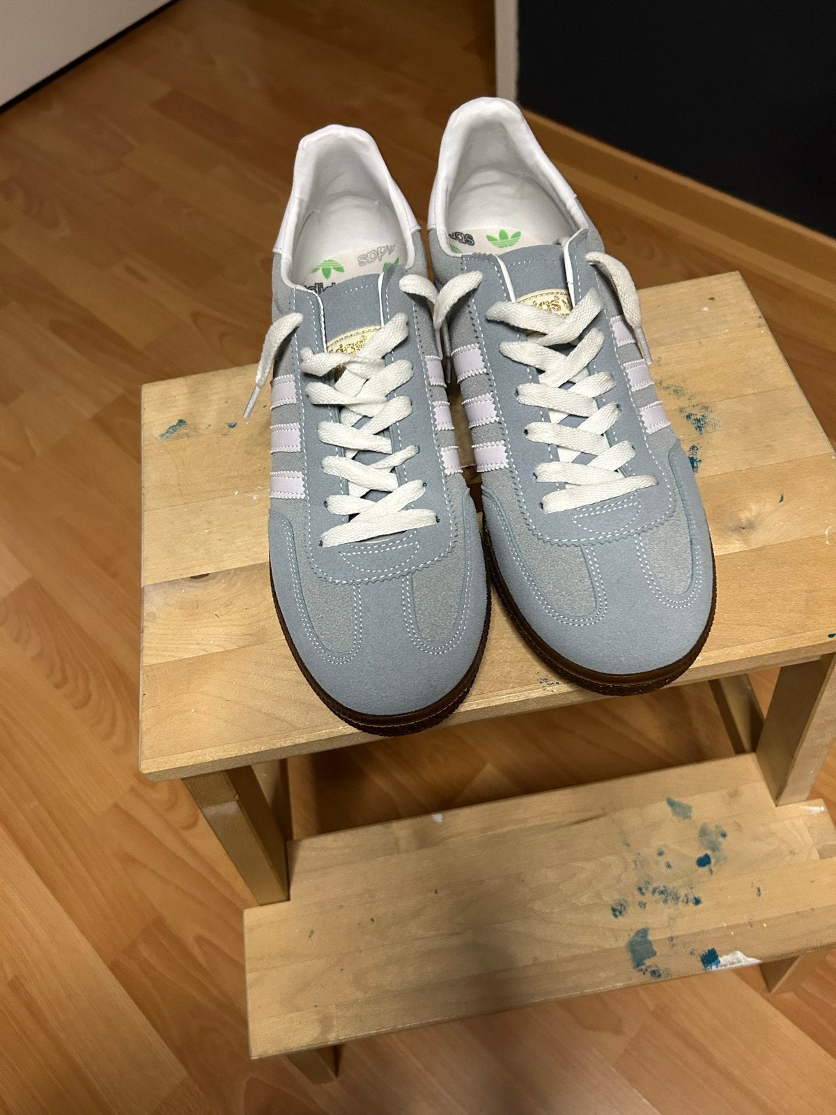 Adidas Spezial sneakers - Lichtblauw - Maat 44, Kleding | Heren, Ophalen of Verzenden, Nieuw, Blauw, Sneakers of Gympen