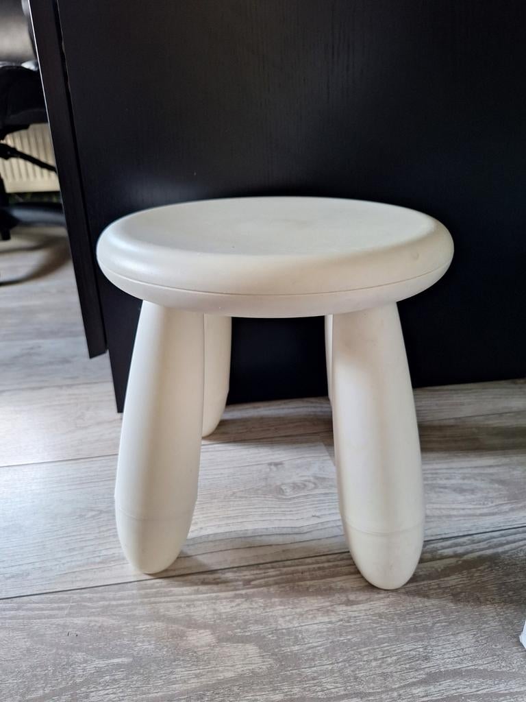 Ikea krukje voor kinderen - wit, Ophalen