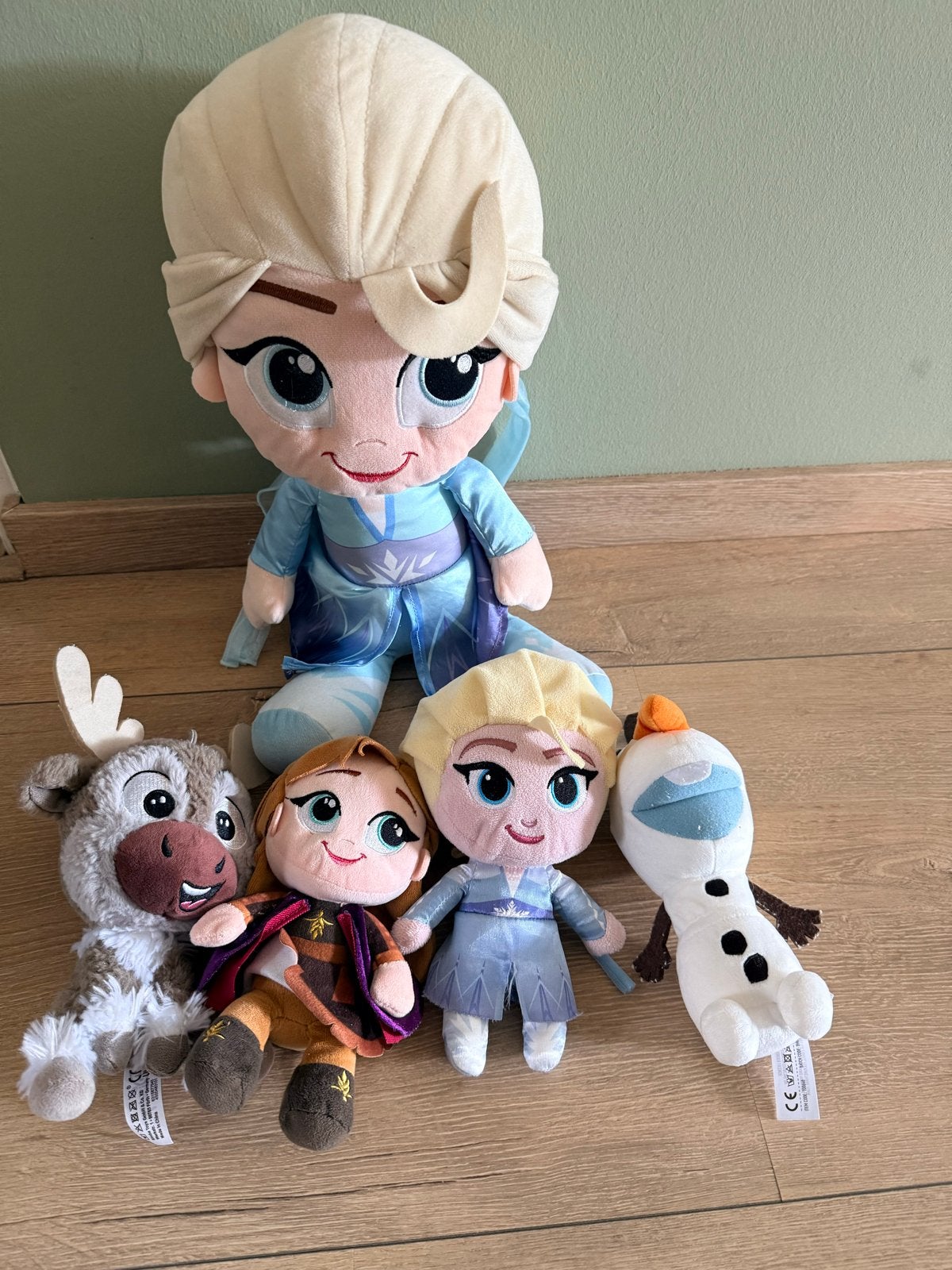 Disney Frozen knuffels - Elsa, Anna, Olaf, Sven, Disney, Overige typen, Ophalen of Verzenden, Zo goed als nieuw