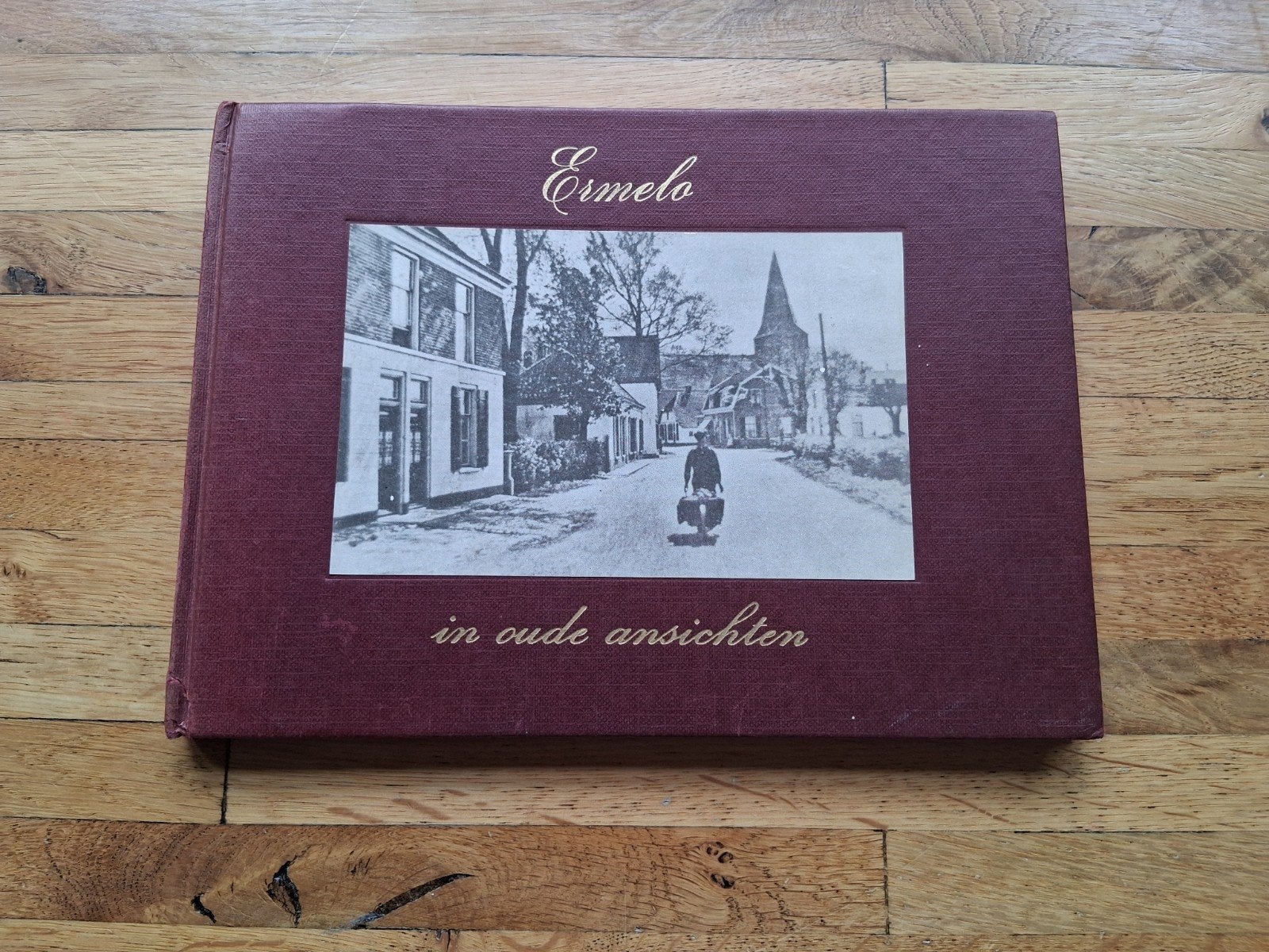 Ermelo in oude ansichten Geschiedenis fotoboek en verhalen, Ophalen of Verzenden, Zo goed als nieuw