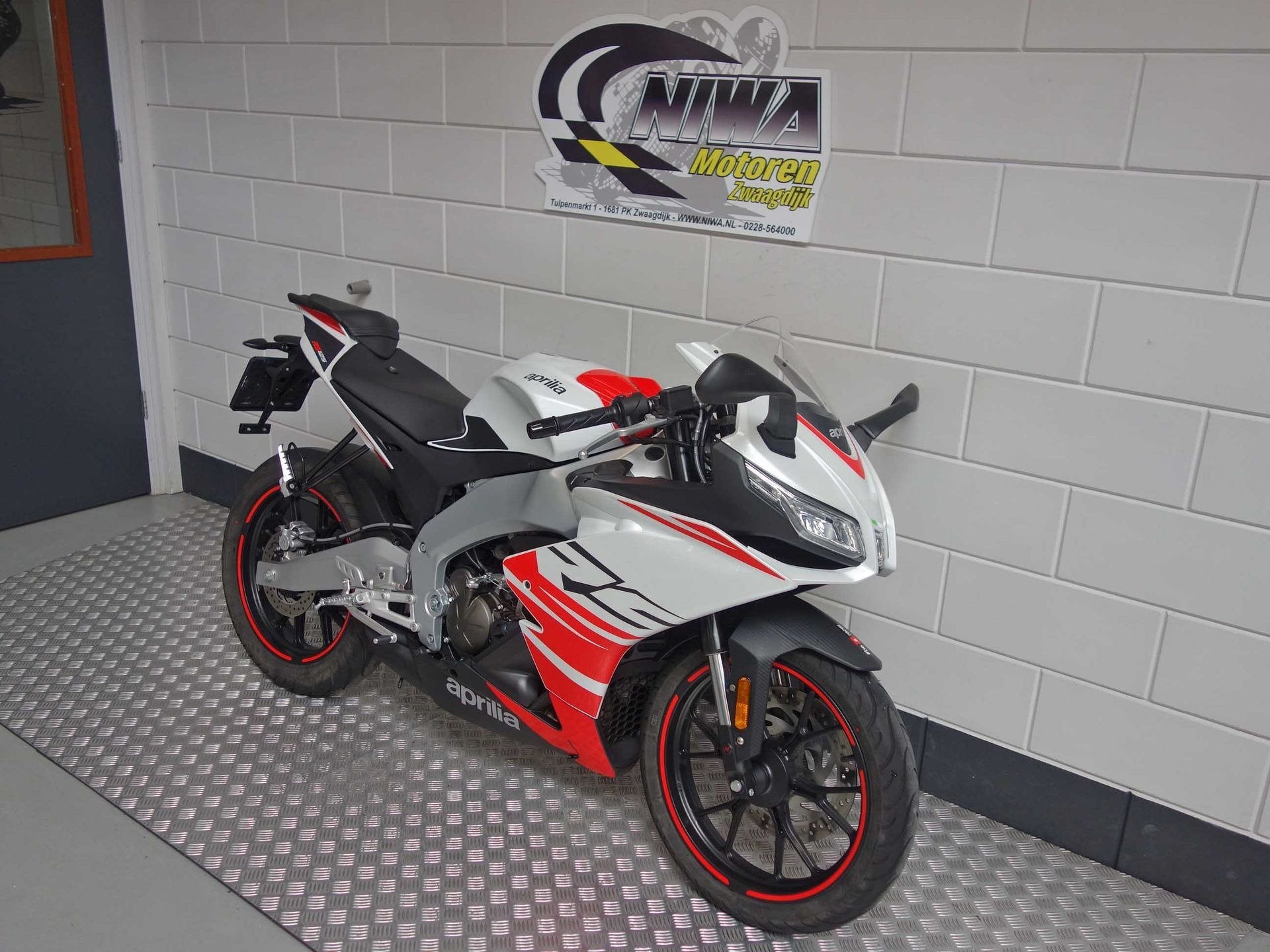 Aprilia RS 125, Sport, 11 kW of minder, Gebruikt, Bedrijf