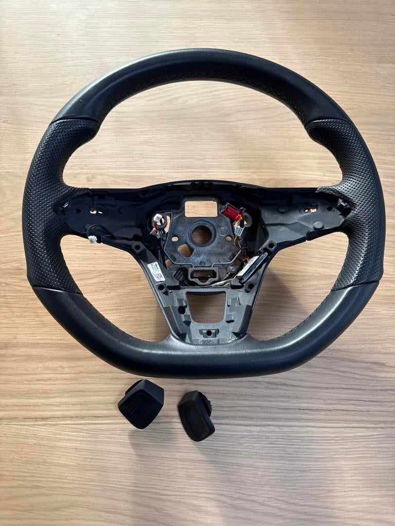 VW Golf 8 Stuurwiel met LaneAssist, verwarming & F1 (ZGAN), Ophalen of Verzenden, Gebruikt, Volkswagen