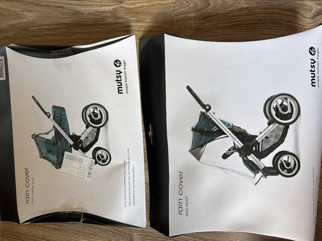 NIEUWE Mutsy Evo Regenhoezen voor Reiswieg en Zitje (Nieuw), Kinderwagen, Nieuw, Ophalen of Verzenden, Met reiswieg
