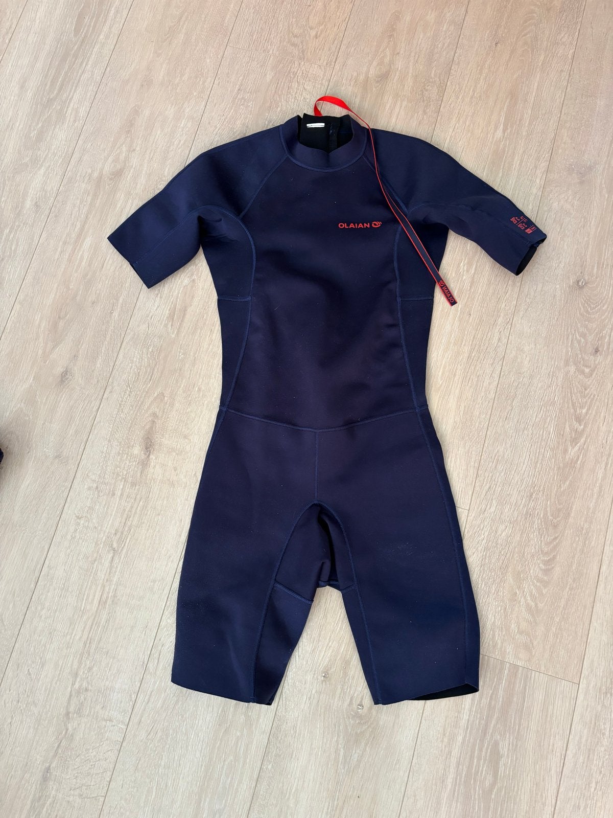 Olaian wetsuit maat M, Ophalen, Zo goed als nieuw, Wetsuit