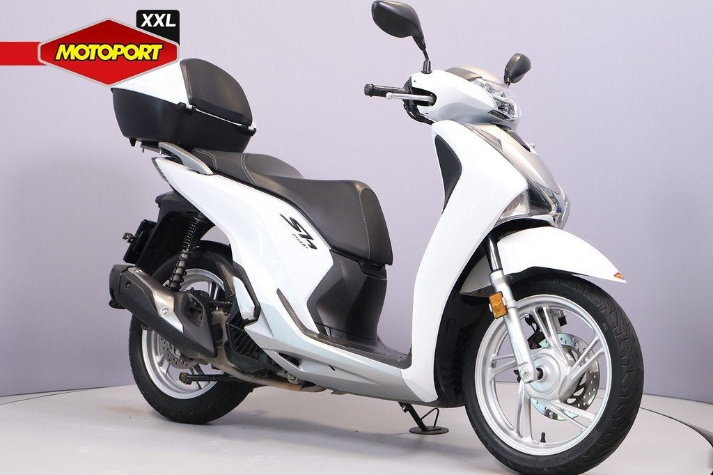 Honda SH 150 (bj 2019), Scooter, Honda Motor Europe Ltd, Bedrijf, Customer.service@honda-eu.com