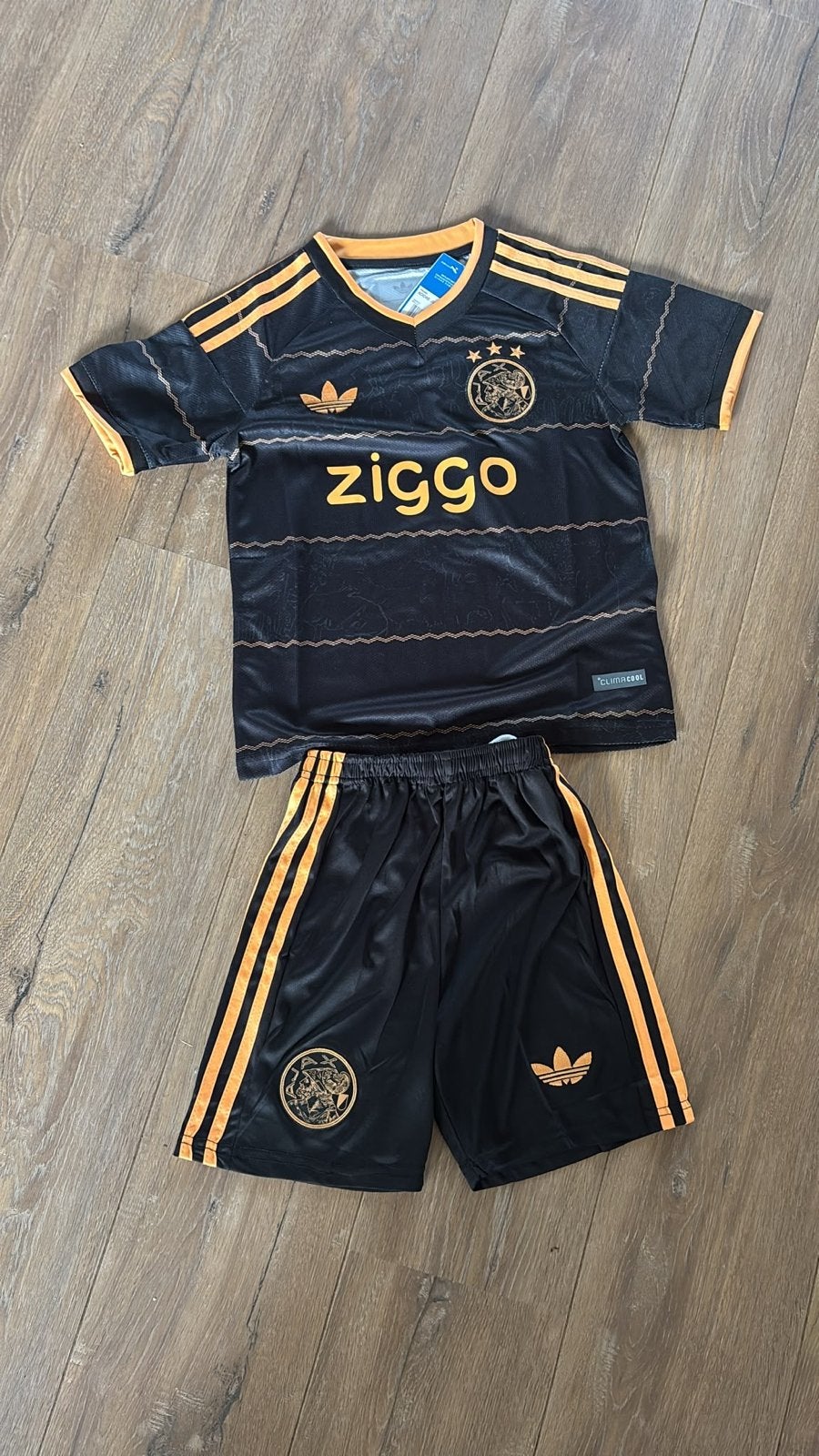 Ajax Uit Tenue 2026/2027 - Nieuw met Geborduurd Logo, Ophalen of Verzenden, Nieuw, Jongen of Meisje