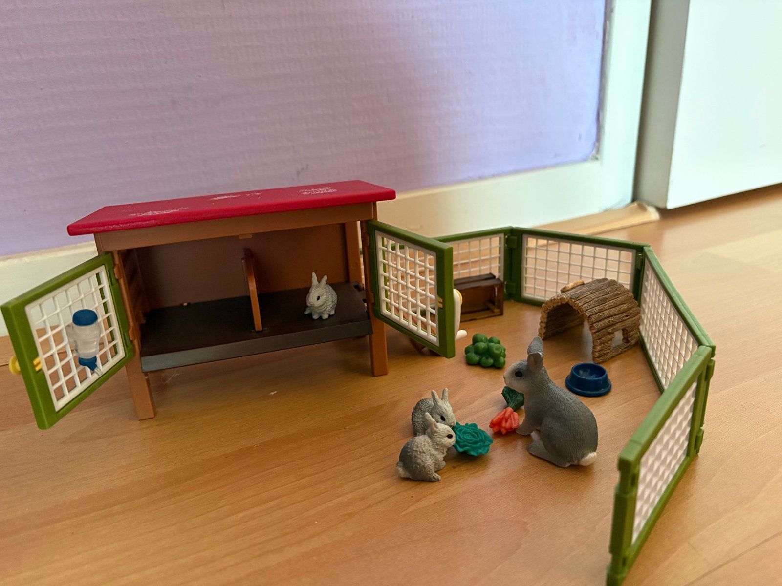 Schleich Konijnenhok met konijnen en accessoires, Ophalen of Verzenden, Zo goed als nieuw