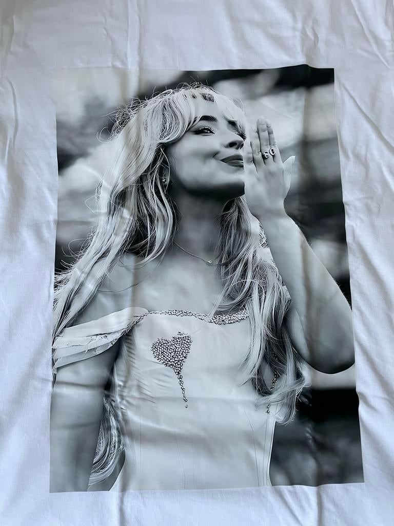 Wit T-shirt met Sabrina Carpenter print, Maat 38/40 (M), Wit, Nieuw, Ophalen of Verzenden