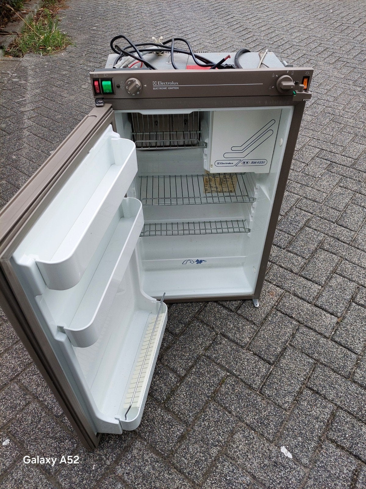 elektrolux RM-4231 Eriba Touring caravan koelkast op gas 12v, Ophalen of Verzenden, Gebruikt