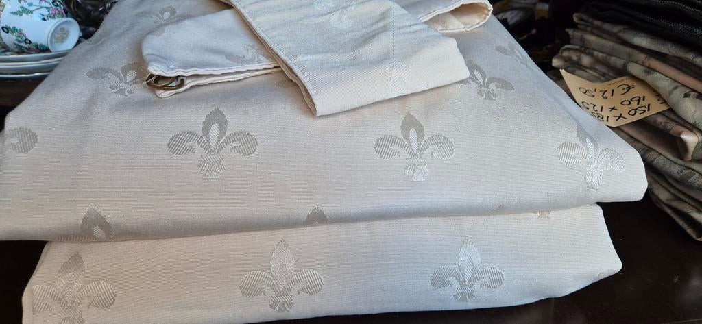Gordijnen fleur de Lis embrasse 290 251 embrasse nw 1250,-, Fleur de Lis embrasse luxe elegant gordijnen, 200 cm of meer, Nieuw